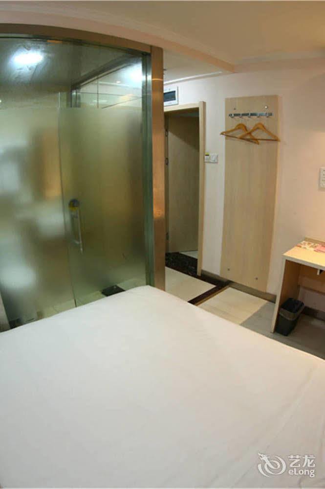 Hanmu Chain Hotel Nantong Haoxi Road Bagian luar foto